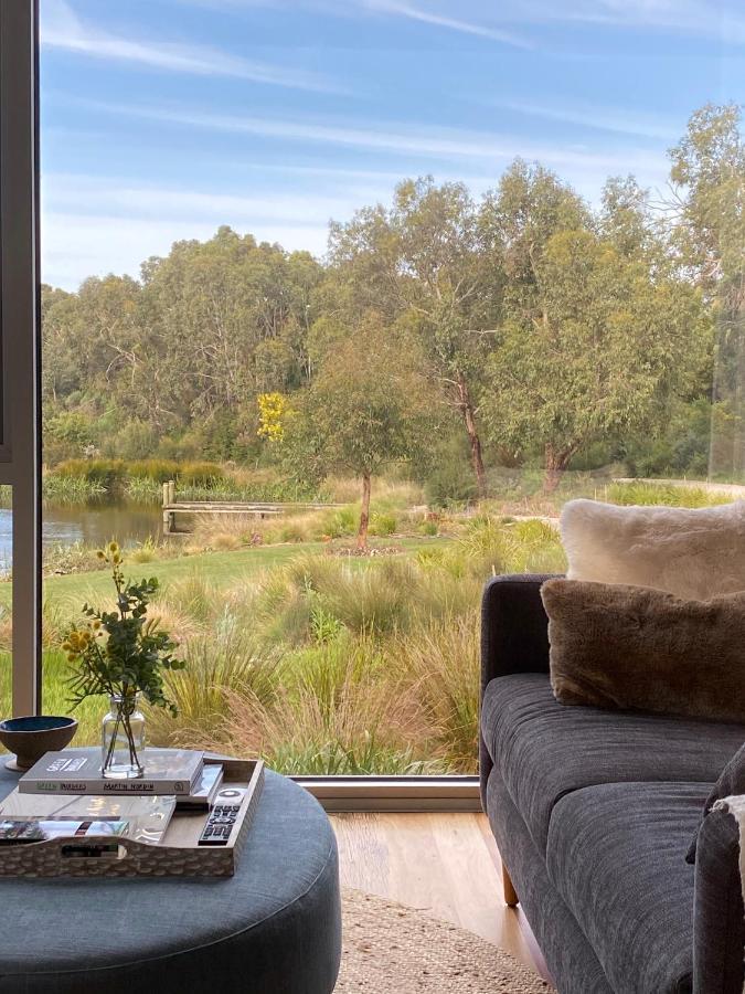 Messmates Luxury Eco Suites 인버로크 외부 사진
